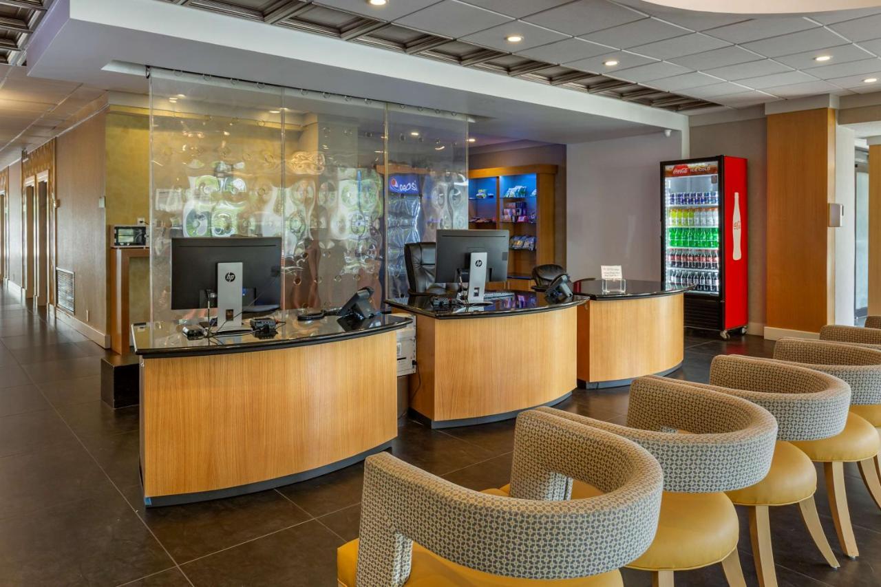 Best Western Plus University Inn Winston-Salem Exterior photo