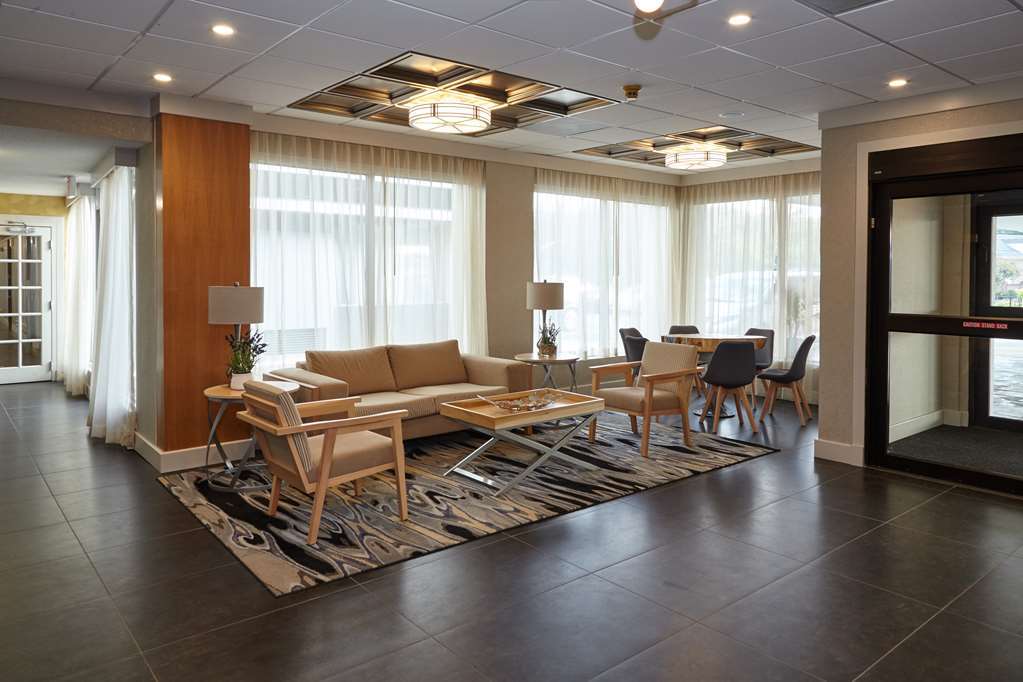 Best Western Plus University Inn Winston-Salem Interior photo